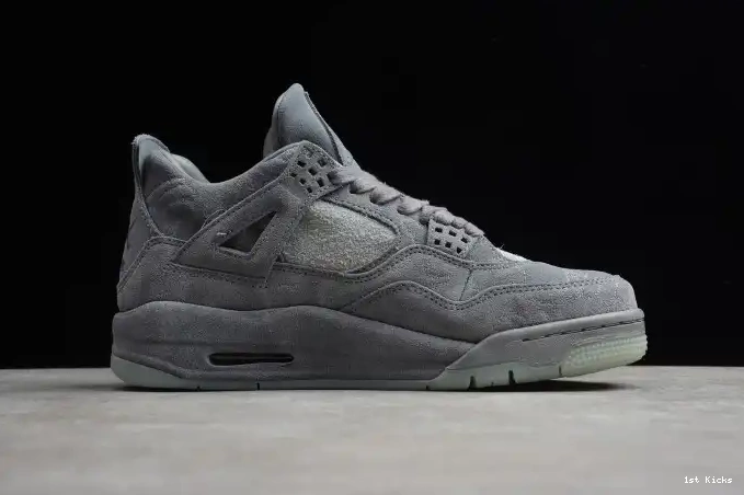 Jordan Air Grey 4 930155-003 x KAWS Cool 0520